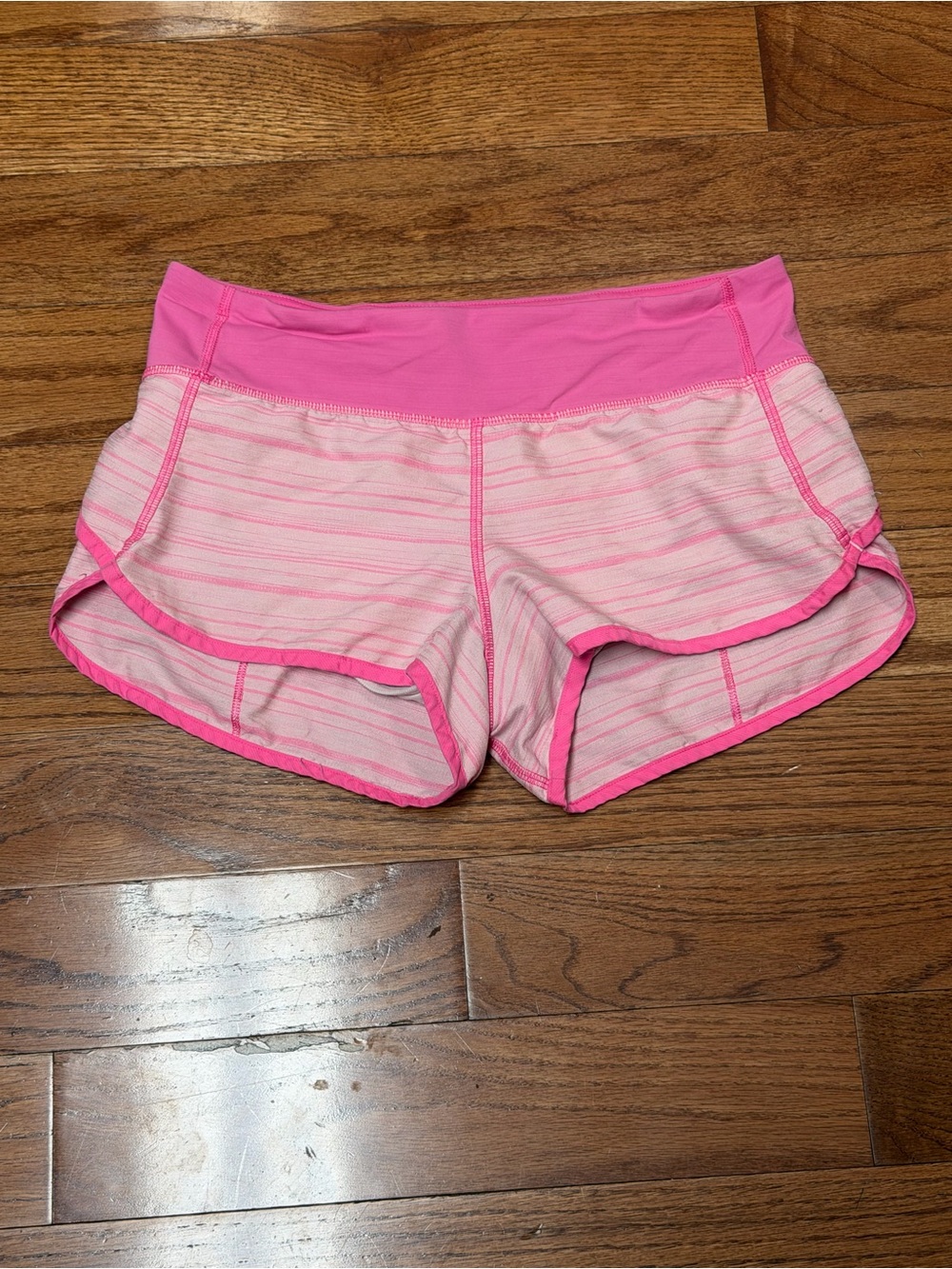 Lululemon Women’s Run Short Parfait Pink Pinkalicious Size 4